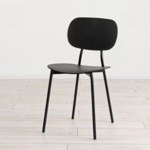 כסא מעוצב אקרילי לפינת אוכל בצבע שחור דגם יובל