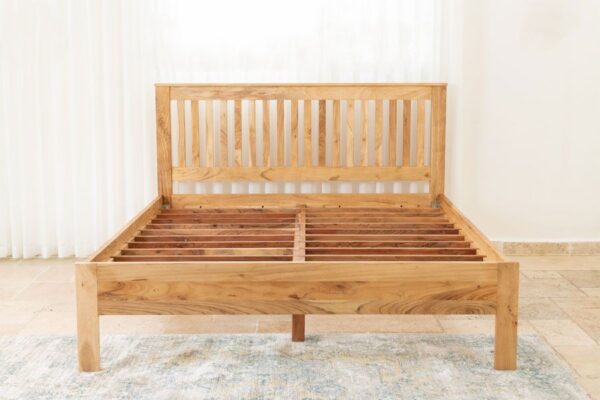 מיטה זוגית מעץ מלא 180 ס"מ דגם פריז