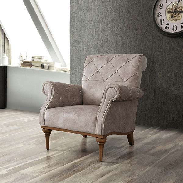 כורסא מעוצבת לסלון בסגנון מודרני עם רגלי עץ דגם אביה