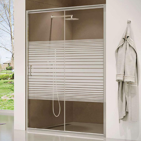 מקלחון ניקל פסים חזית עם דלתות הזזה, זכוכית שקופה דגם אמיר